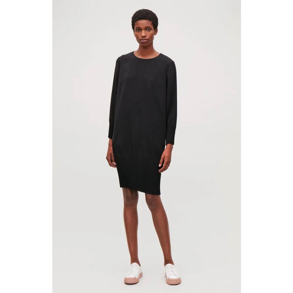 COS Pleated Cocoon shift Dress Sz 6 Black capsule Modern Minimalist professional - Picture 12 of 12